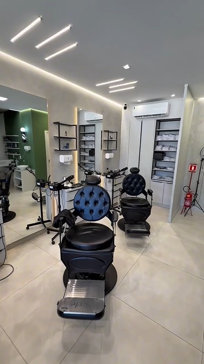 Acabamento e detalhe do corte na Storch & Co.